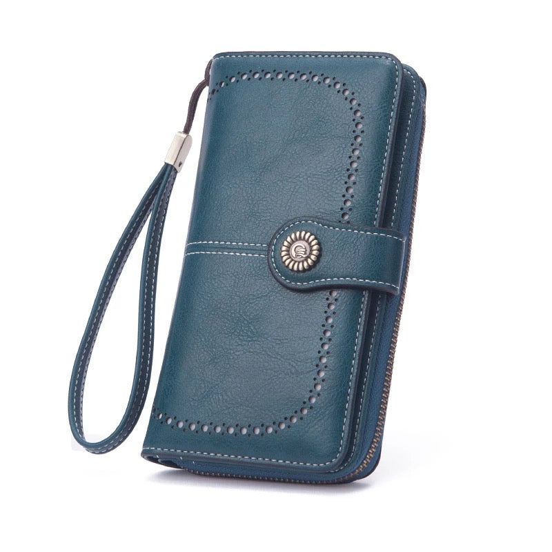 Wallet large capacity clutch blue