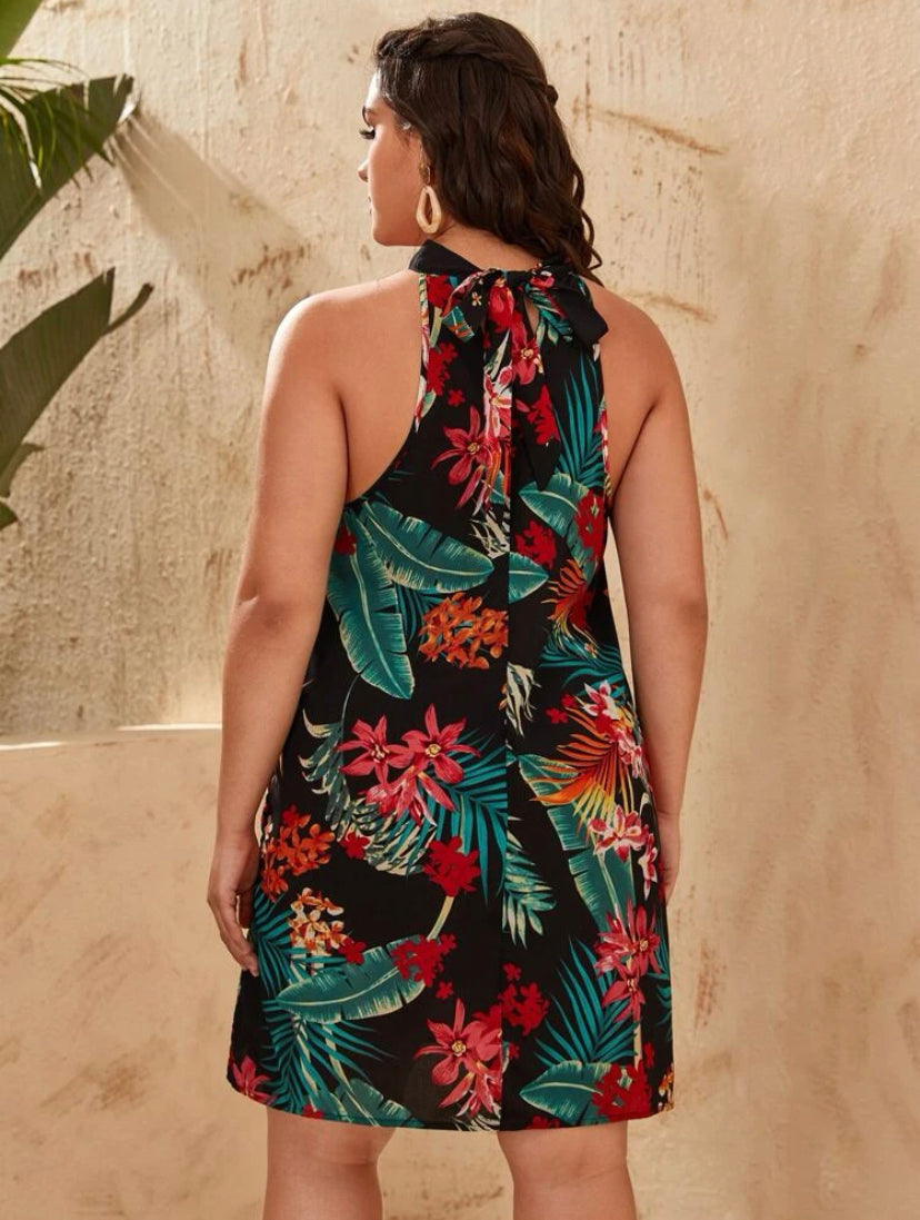 SHEIN VCAY Plus Floral And Tropical Print Halter Dress