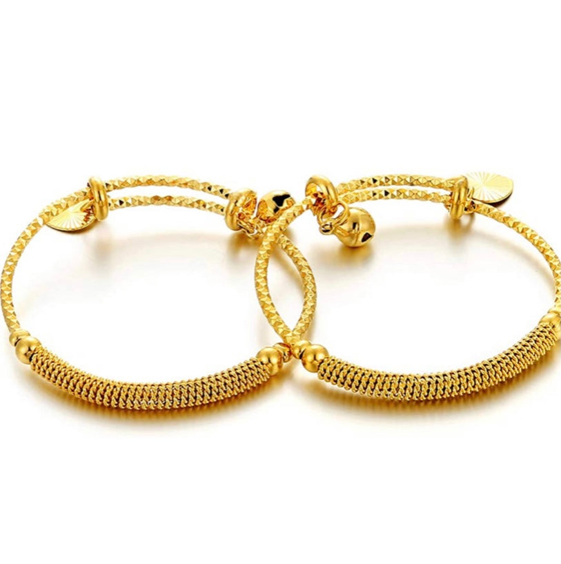 18K Gold plated Baby Kids Bracelet Bangles Bells Heart Jewelry 2Pcs